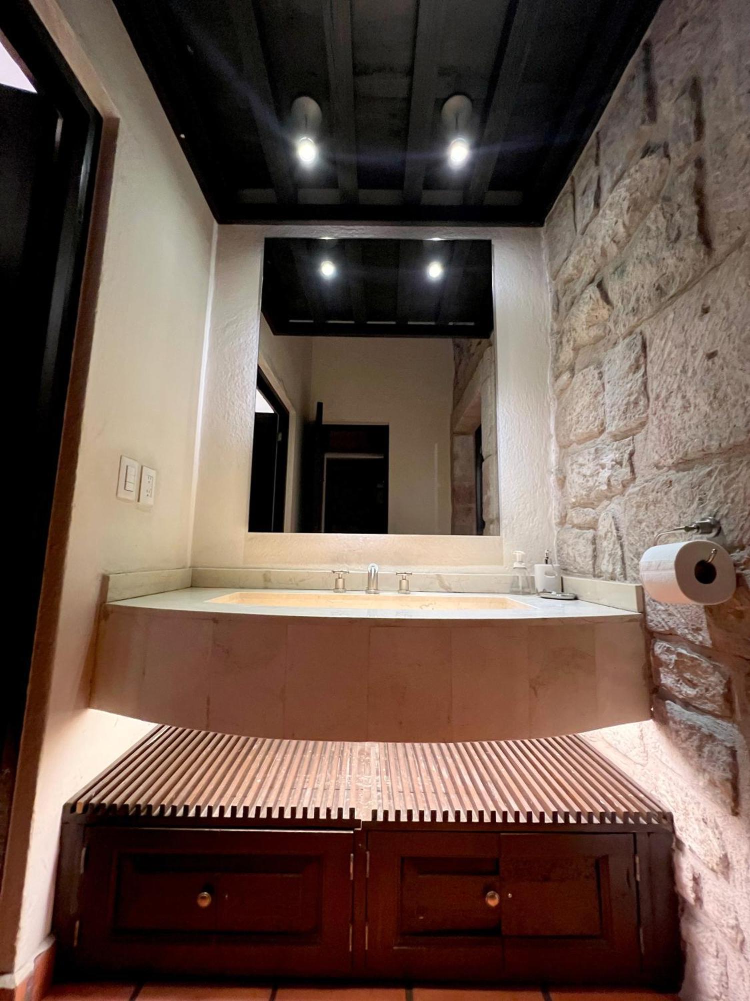 Вилла Casa Monarca Морелия Экстерьер фото